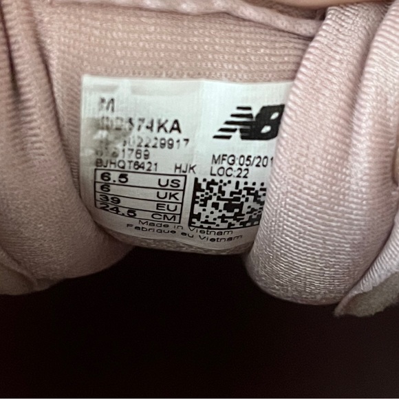 Rose gold new balance 574 sneakers - Picture 6 of 7